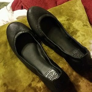 Tory Burch black ballet flats 5.5 35.5